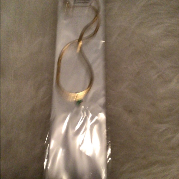 NEW! Lucca green charm necklace - Picture 4 of 6